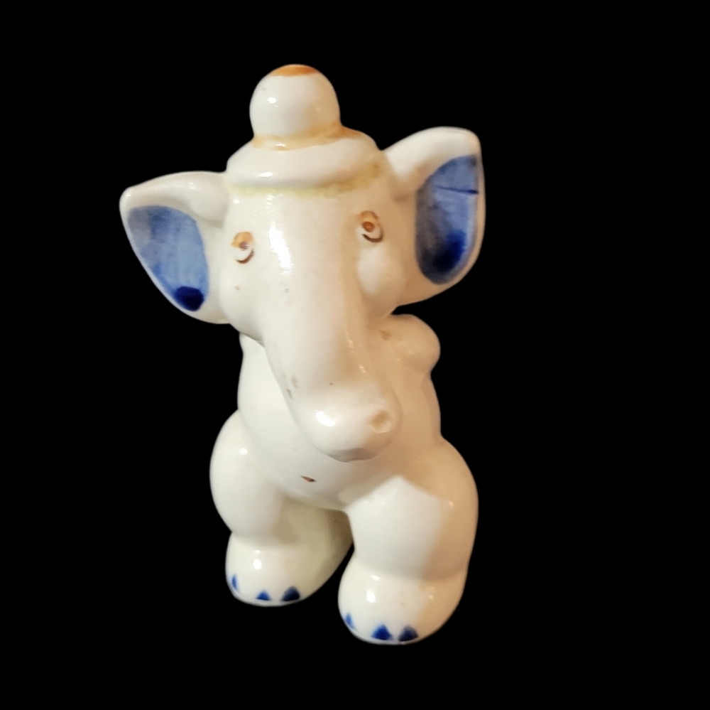 Vintage Elephant Figurine Shawnee Pottery